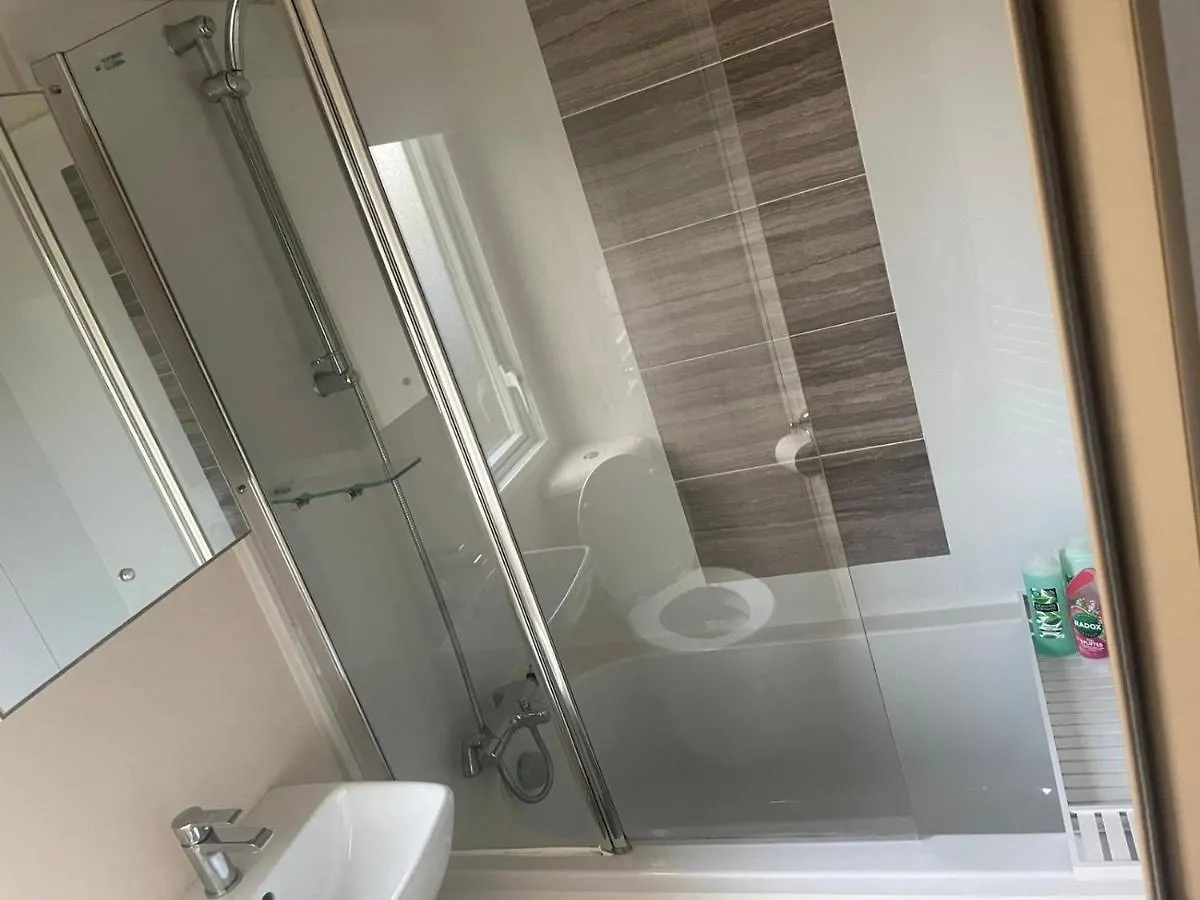 Luxury 6 Berth Caravan, Marton Mere Blackpool Apartment
