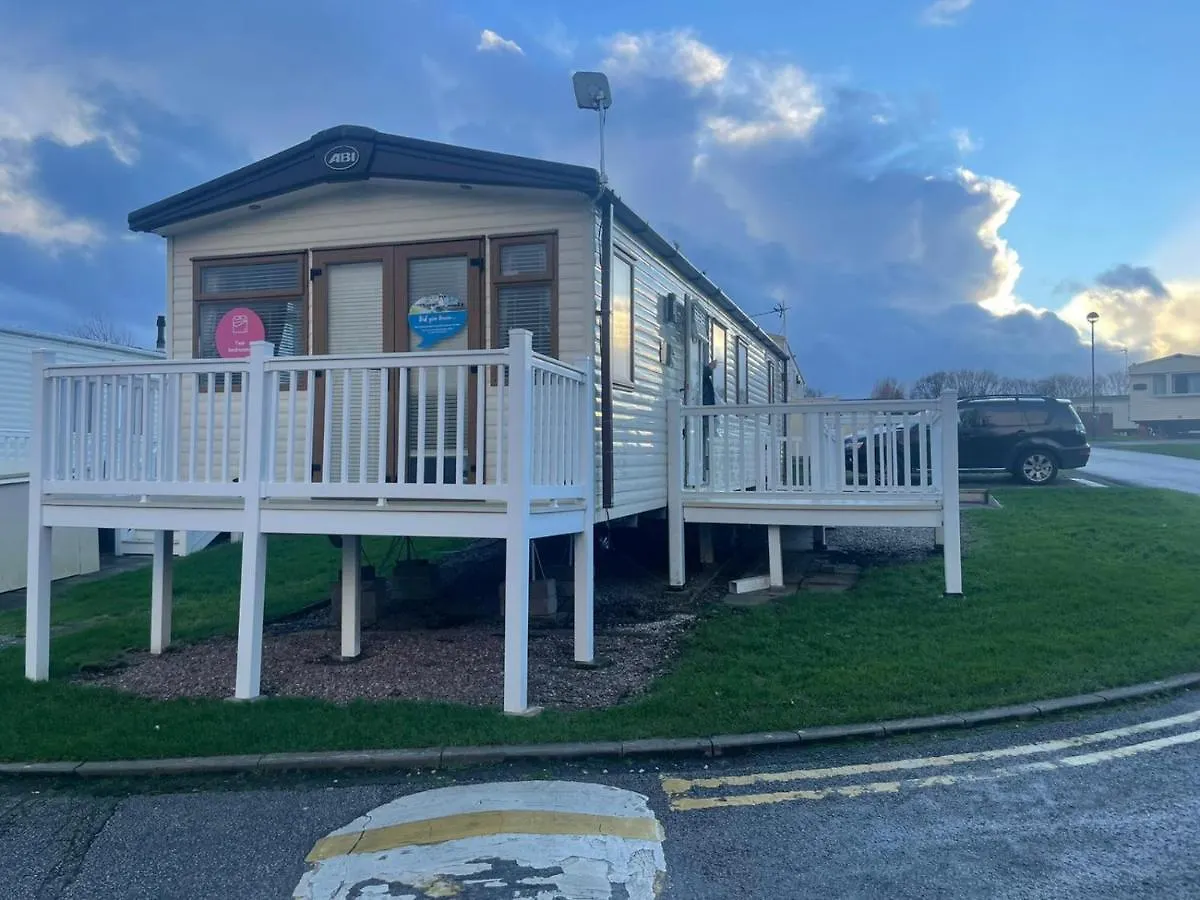 Luxury 6 Berth Caravan, Marton Mere Blackpool