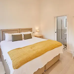  Holiday home The Stables United Kingdom