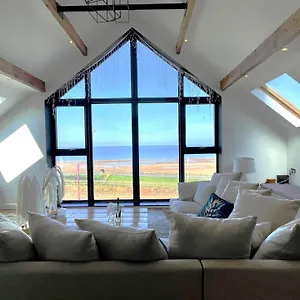 Onyx House Holiday home
