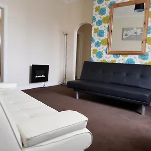 Blackpoolholidaylets Vicarage Lane Holiday home